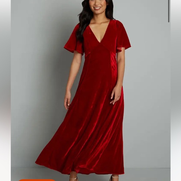 NWT ModCloth Captivating Charisma Velvet Maxi Dress Red Large - Picture 1 of 14